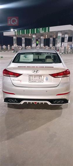 هیوندای ئەلەنترا